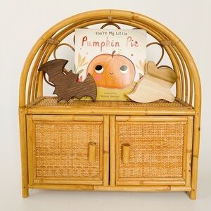 Small Vintage Rattan Arch Shelf/Cabinet